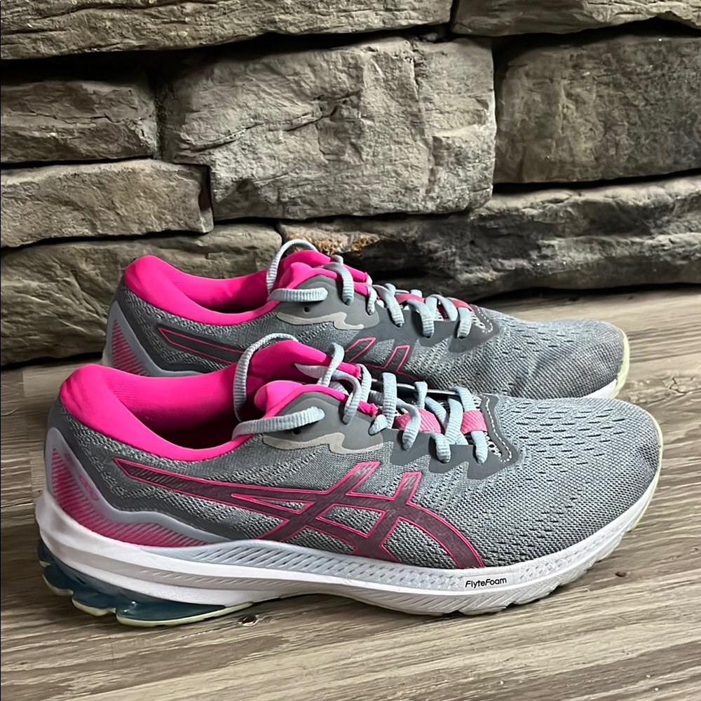 ASICS GT1000/11